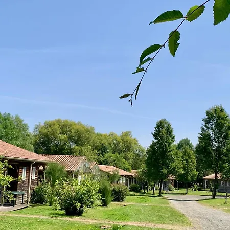 Family Near Puy Du Fou Holiday home *